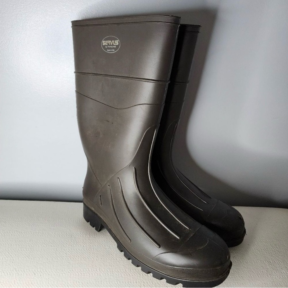 Servus By Honeywell Men’s Brown Rubber Pull on Rain Boots